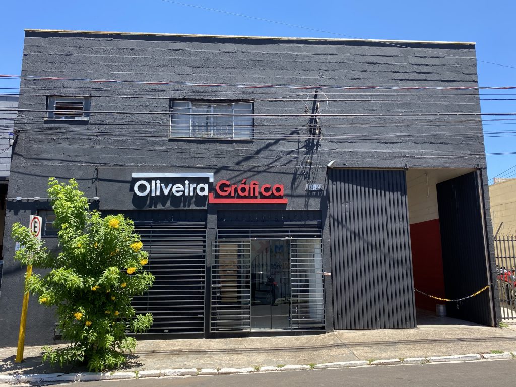 Fachada da Oliveira Gráfica em Bauru